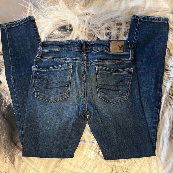 Hollister Jegging size 0 Super stretch has small spot see pic blends in when on - Picture 6 of 7